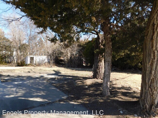 Building Photo - 3 br, 1 bath House - 1202 N Oliver Ave