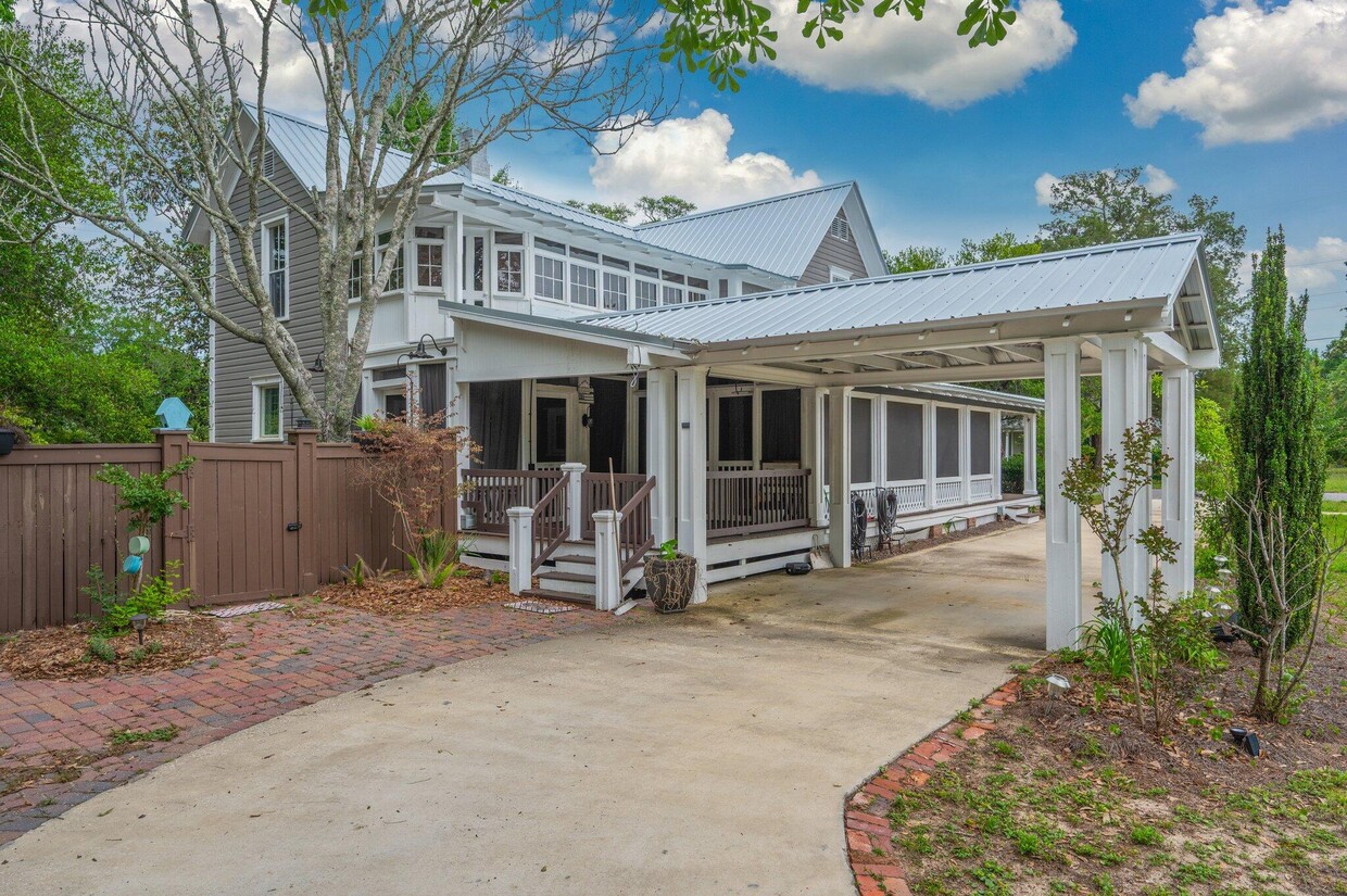 Foto principal - 54 Plateau Ave