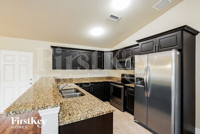 Foto del edificio - 2543 SW 4th Ave