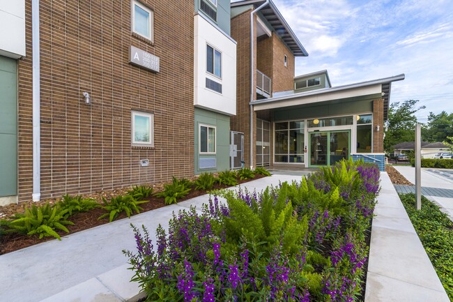 Building Photo - Perry Street Apartments