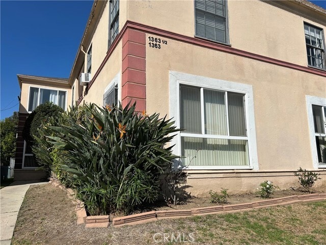 Building Photo - 1365 Masselin Ave