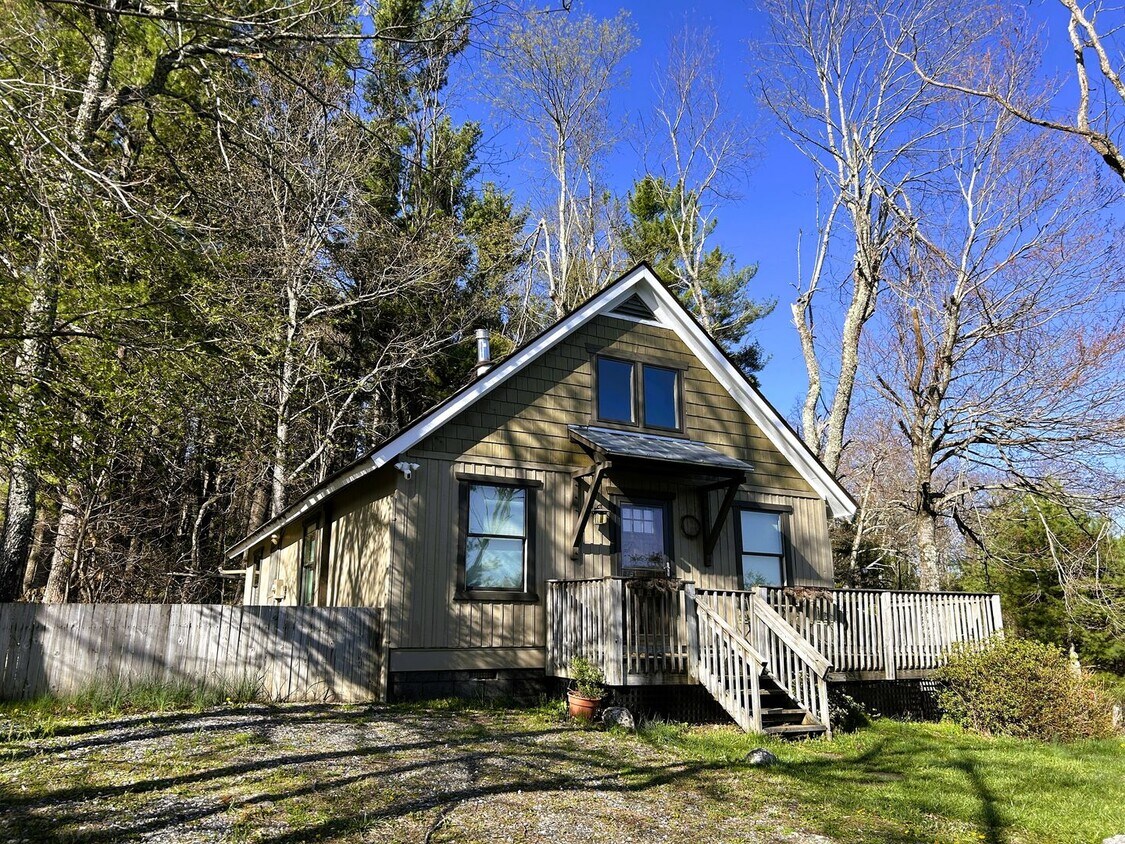 Photo - 1013 Wildcat Road