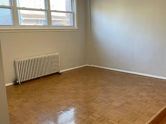 Foto del edificio - 202 Ackerman Ave