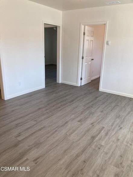 Foto del edificio - 3085 East St