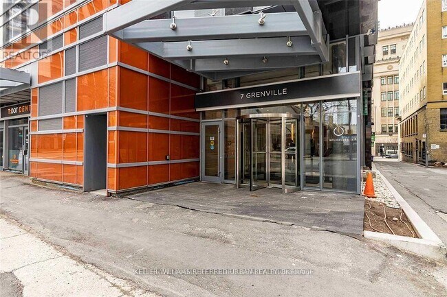 Building Photo - 7-5017 Grenville St