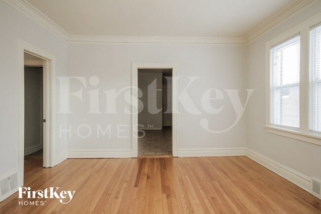 Foto del edificio - 649 Price Ave