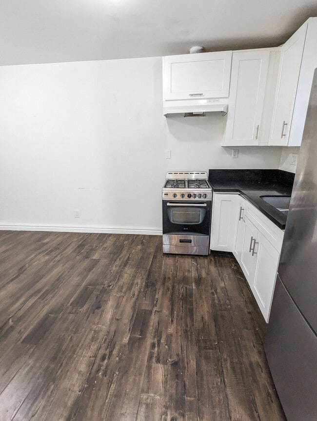 6616 Gaviota Ave, Van Nuys, CA 91406 House Rental in Van Nuys, CA