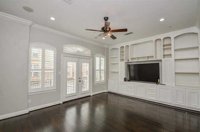 Building Photo - 12 Versante Ct