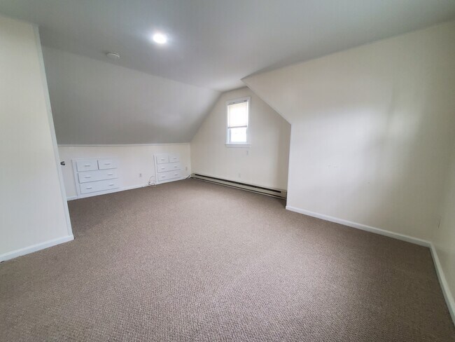 Foto del edificio - 54 Ferris Ave