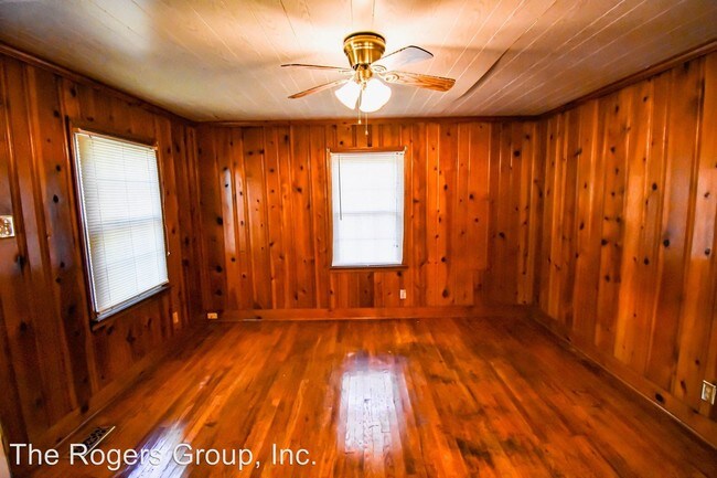 Building Photo - 3 br, 1 bath House - 155 lincoln St