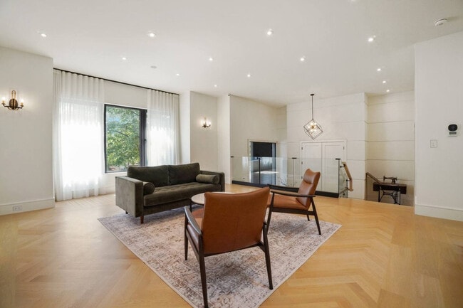 Building Photo - 156 Glen Park Ave