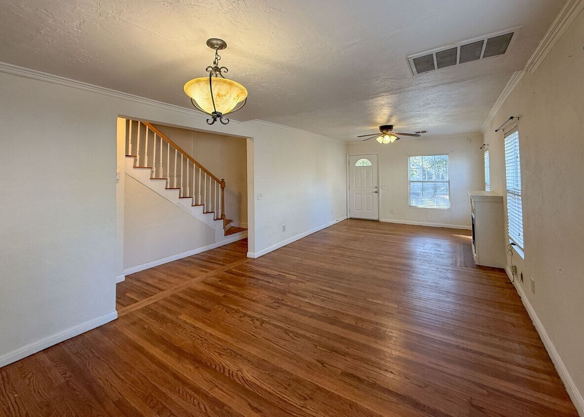 Photo - 2341 NW 37th ST
