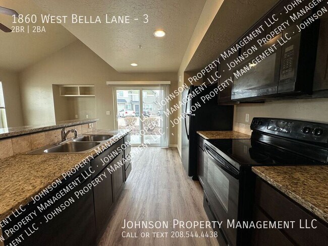 Building Photo - 1860 W Bella Ln