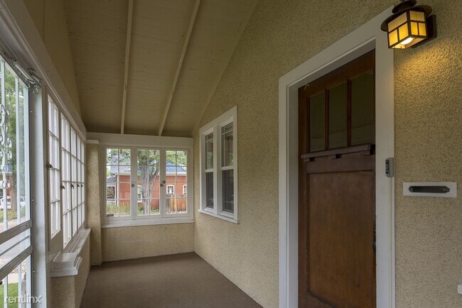 Building Photo - 3 br, 2 bath House - 4192 Wolff Street