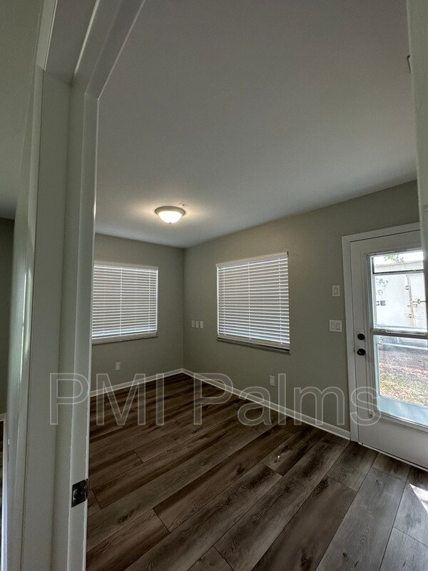 Foto del edificio - 2291 Evans Rd