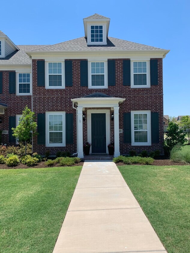 1042 Marian Dr, Allen, TX 75013 Townhome Rentals in Allen TX