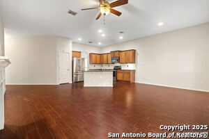 Foto del edificio - 27002 Trinity Bend