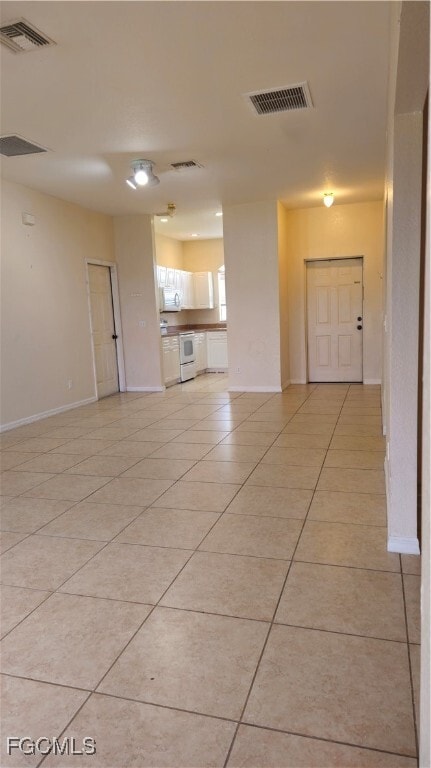 Building Photo - 2218 Putter Ln