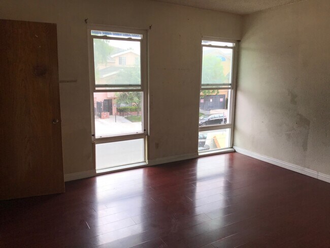 Foto del edificio - 14141 Erwin St