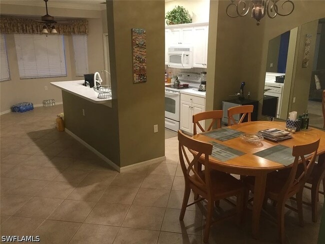 Foto del edificio - 2740 Cypress Trace Cir
