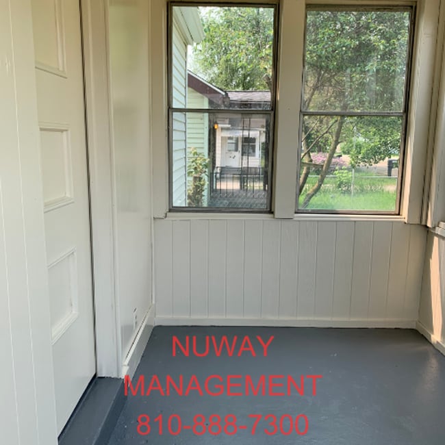 Building Photo - $1,100.00 - 2 Bed / 1 Bath House in Burton with a Spacious Loft Area