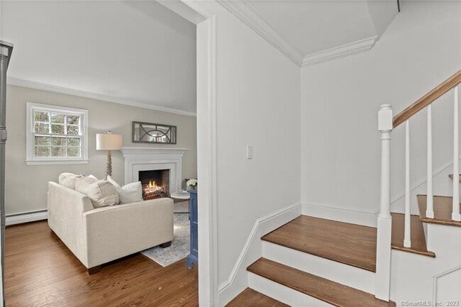 Building Photo - 183 Frogtown Rd