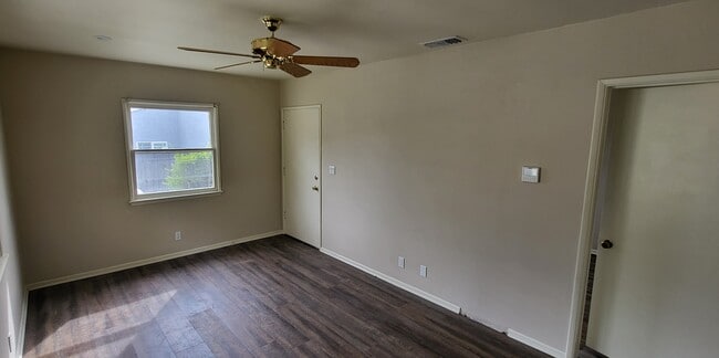 Foto del edificio - 154 Madeline Dr