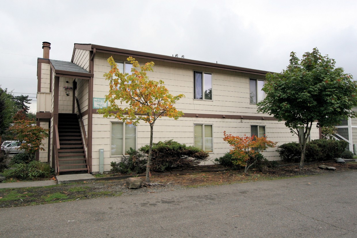 Primary Photo - South Tacoma Multi-Family