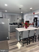 Building Photo - 400 N Massachusetts Ave