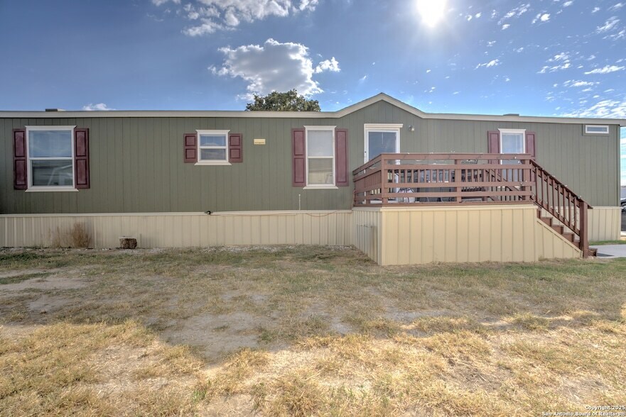 Primary Photo - 7109 W Loop 1604 N