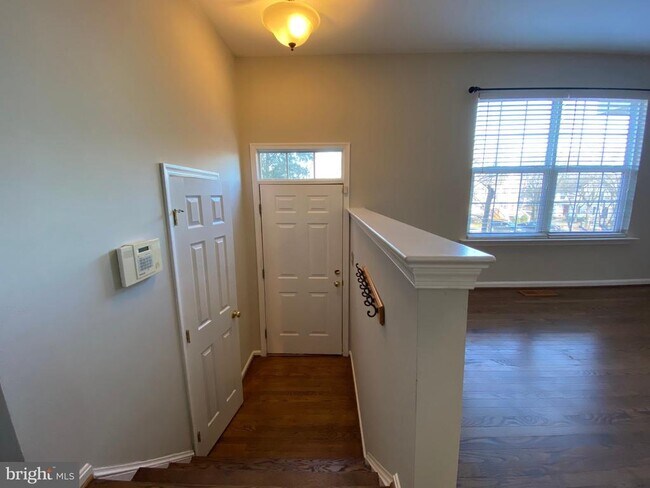 Foto del edificio - 14299 Newbern Loop