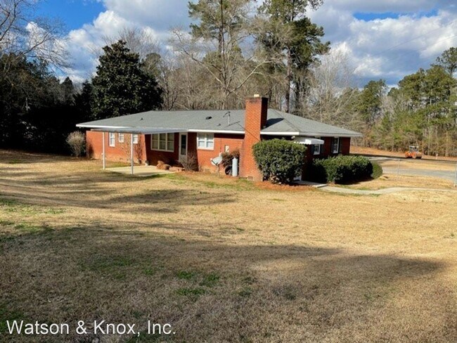 Building Photo - 3 br, 2 bath House - 737 Louisville Rd
