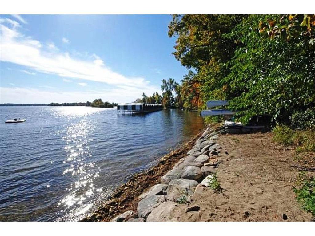 4407 Wilshire Blvd Unit 107, Mound, MN 55364 Room for Rent in Mound