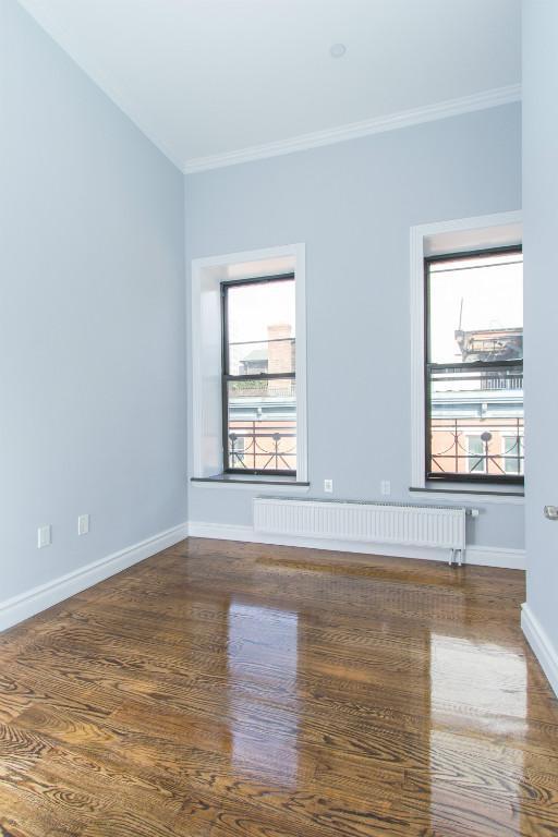 Building Photo - 202 E 13th St
