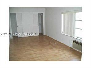 Building Photo - 8921 S Hollybrook Blvd