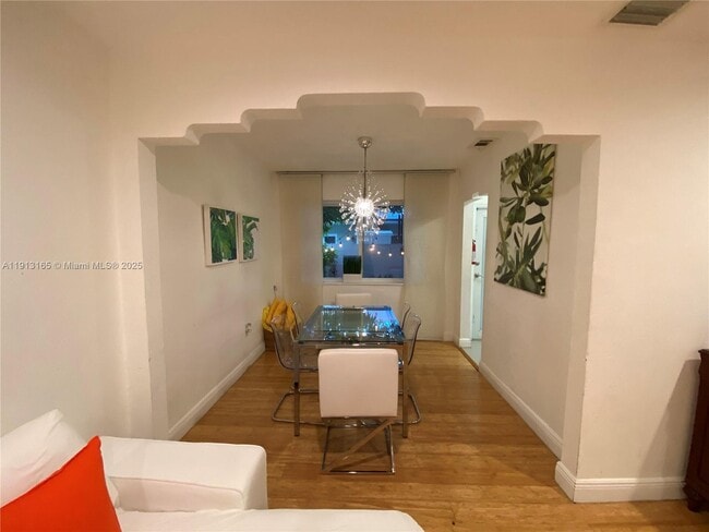 Foto del edificio - 6855 NE 5th Ave