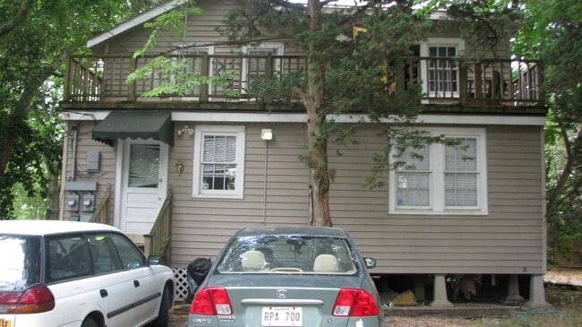 Building Photo - 308 E Boyd Dr