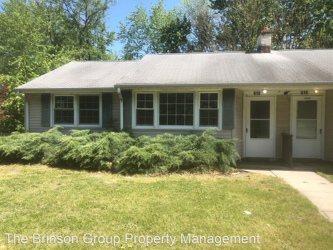 Foto principal - 918 Pemberton Browns Mills Rd