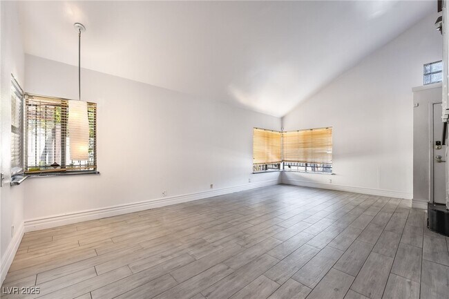 Foto del edificio - 2208 Tarraso Way