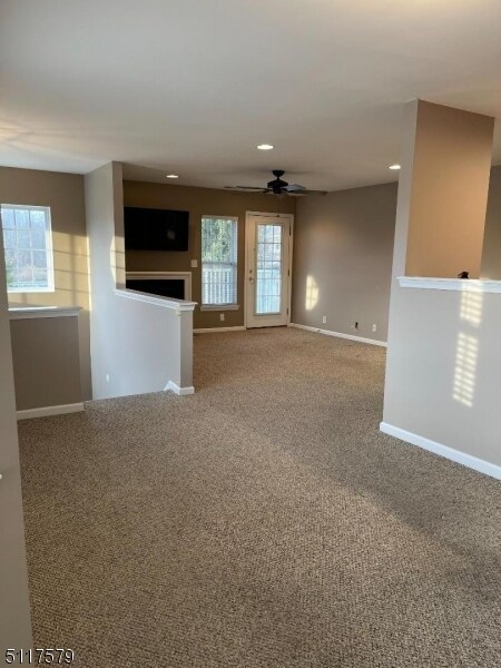 Building Photo - 253 Old Farm Dr