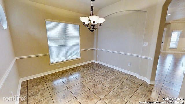 Building Photo - 4 br, 3.5 bath House - 11118 Cup Flower