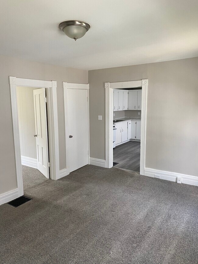 1620 2nd St Unit 1, Cuyahoga Falls, OH 44221 Apartments in Cuyahoga