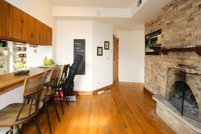 Foto del edificio - 2306 N Lincoln Ave