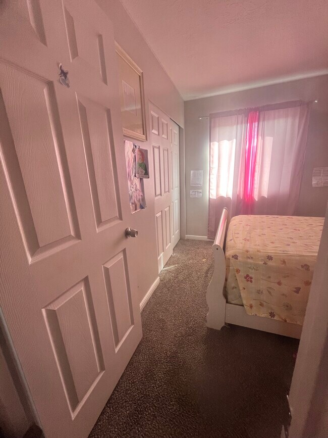 Foto del edificio - 3746 W Teaberry Dr