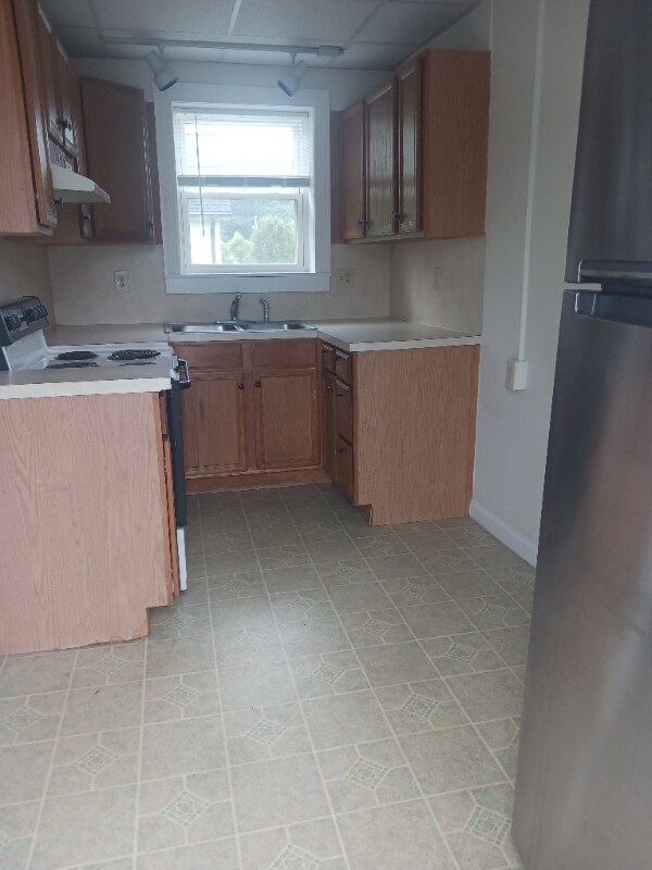 Building Photo - 2558 Lititz Pike