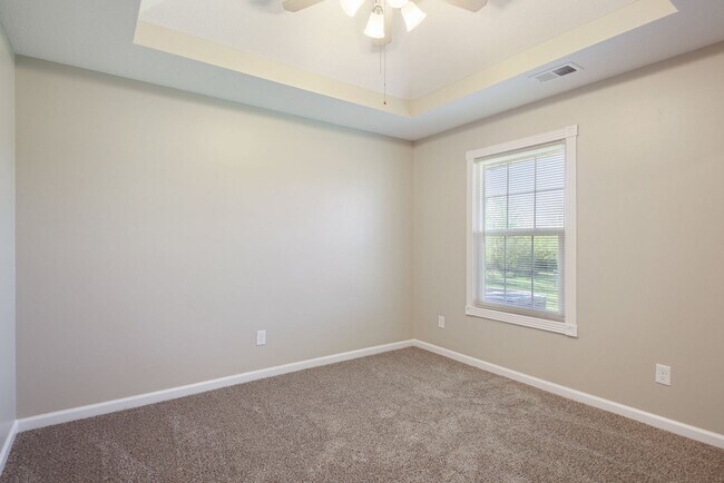 Foto del edificio - All one level, all electric Duplex in Oak ...
