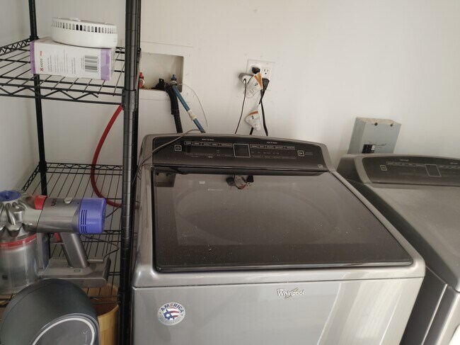 Foto del edificio - 1840 S Coast Hwy