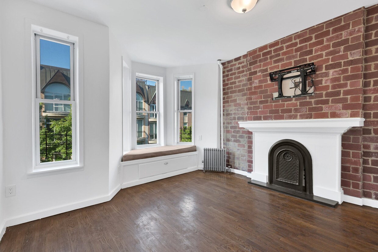 Habitación principal - 323 2nd St