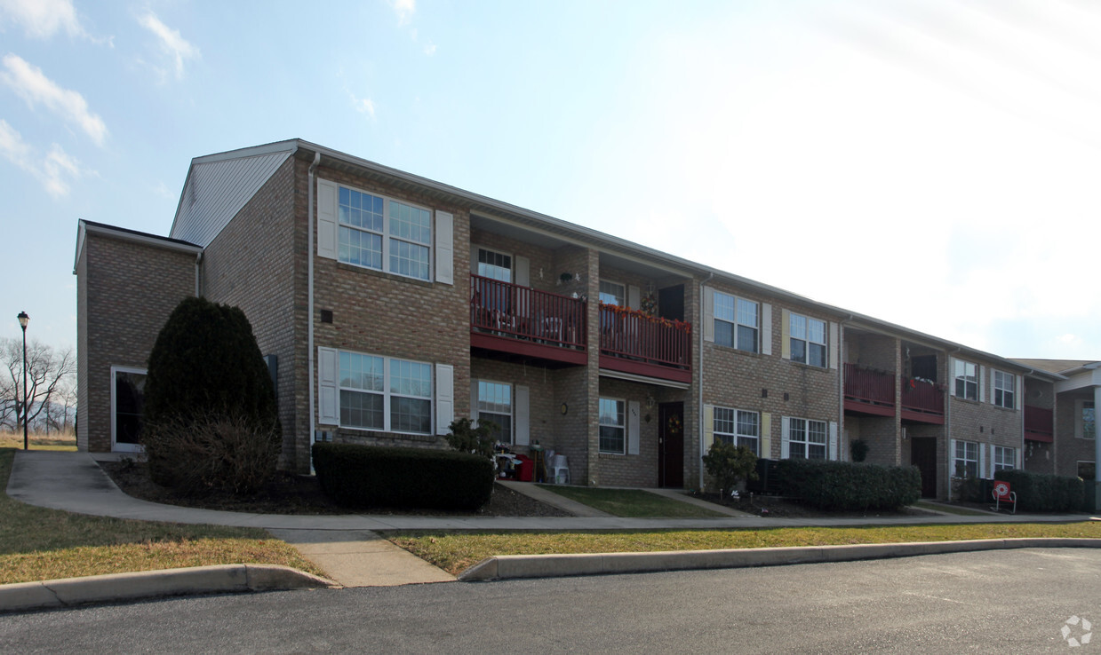 Primary Photo - Willow Spring Farm V Senior Apartments
