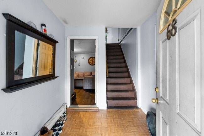 Foto del edificio - 68 Belmont Ave